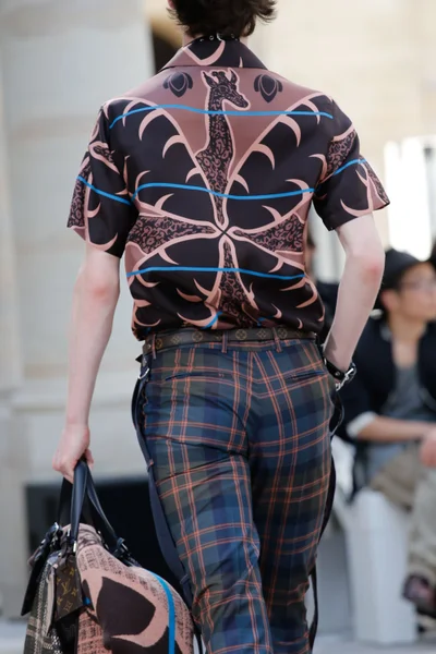 Look 39
